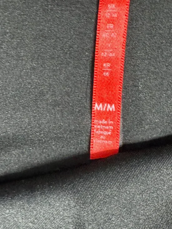 NWT Spanx Faux Leather Pencil Skirt High Waisted Black SZ. M Tummy Control - Picture 5 of 6